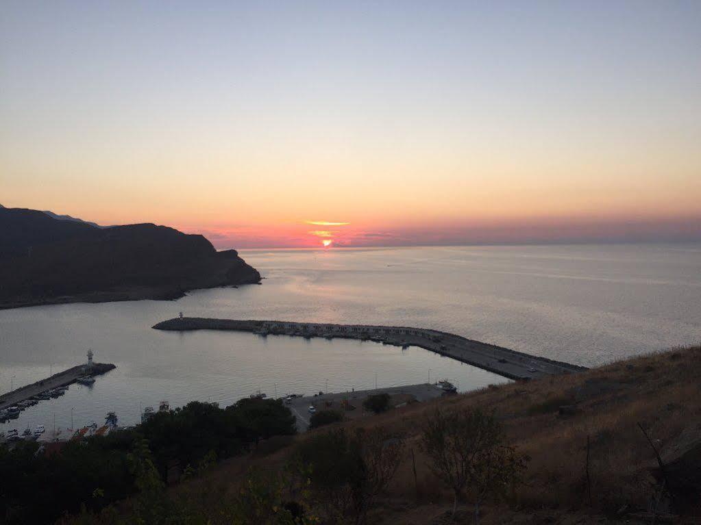 Yakamoz Hotel Goekceada İmroz Eksteriør billede