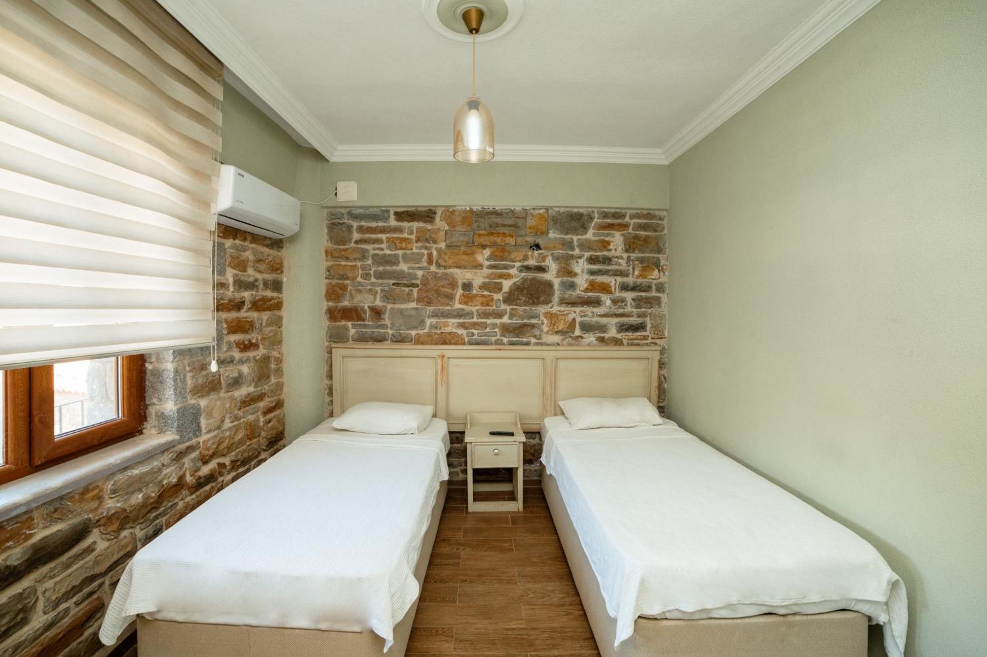 Yakamoz Hotel Goekceada İmroz Eksteriør billede